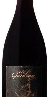 Horse & Plow - The Gardener Pinot Noir 2013 (750ml) Sale